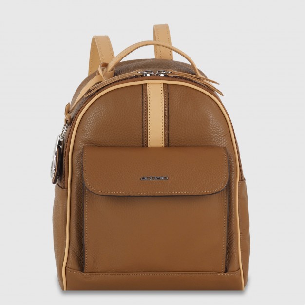 Woman's backpack in leather Venere