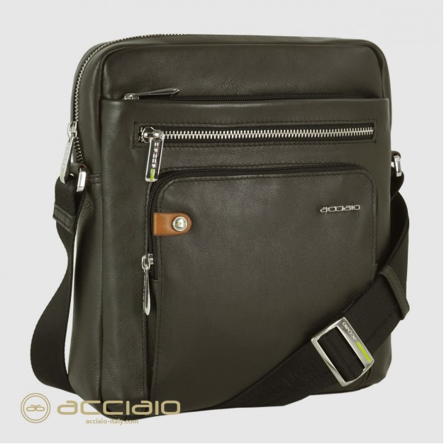 Men's shoulder bag with wide gusset "Evo" in leather Moka