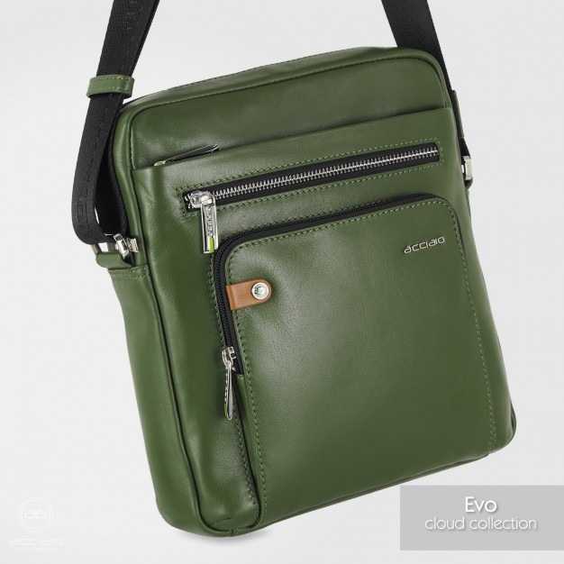 Men's shoulder bag with wide gusset "Evo" in leather Green