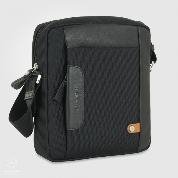 Borsello uomo piccolo Nero a tracolla in tessuto e pelle Borsello uomo piccolo Nero a tracolla in tessuto e pelle