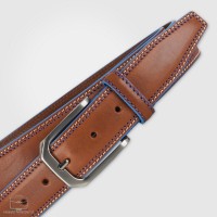 Cintura in cuoio Nevada Cognac con bordi celesti