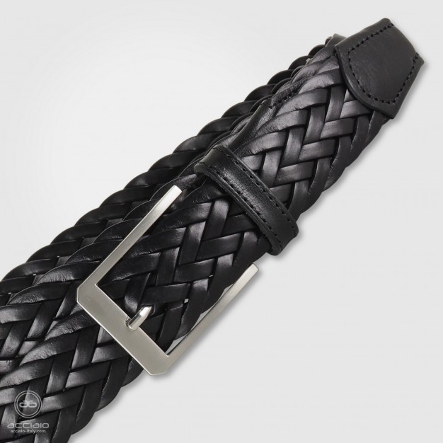 Braided belt in leather Black Braided belt in leather Black