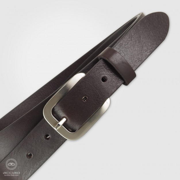 Woman's belt in Leather Brown with satin buckle