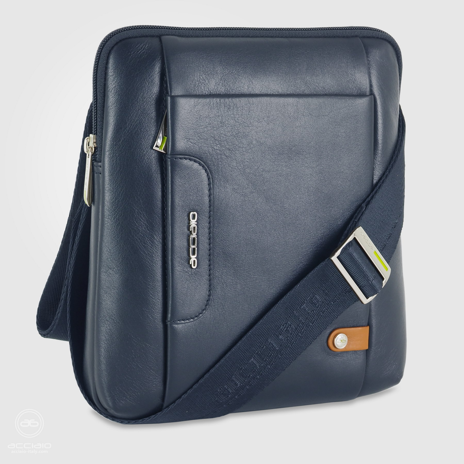 men's shoulder bag in leather blue