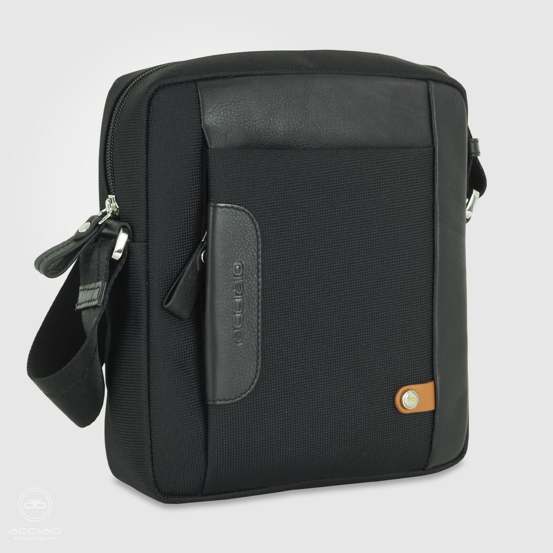 borsello uomo piccolo nero in tessuto e pelle