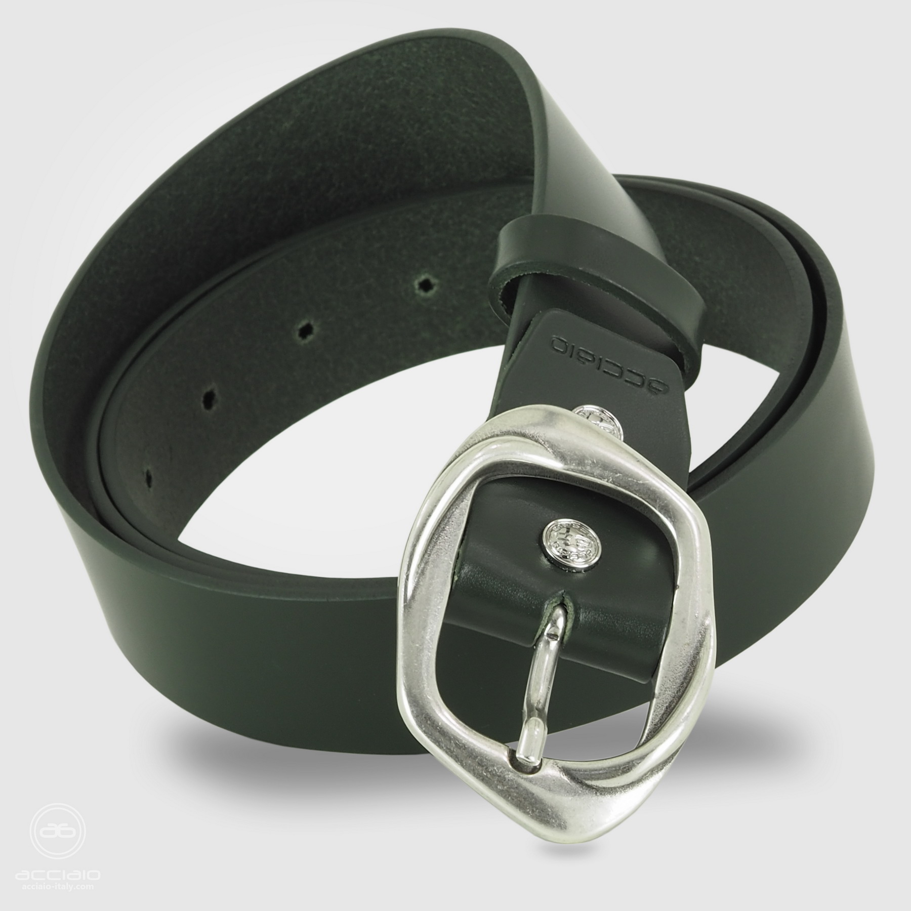 woman's green belt with silver buckle